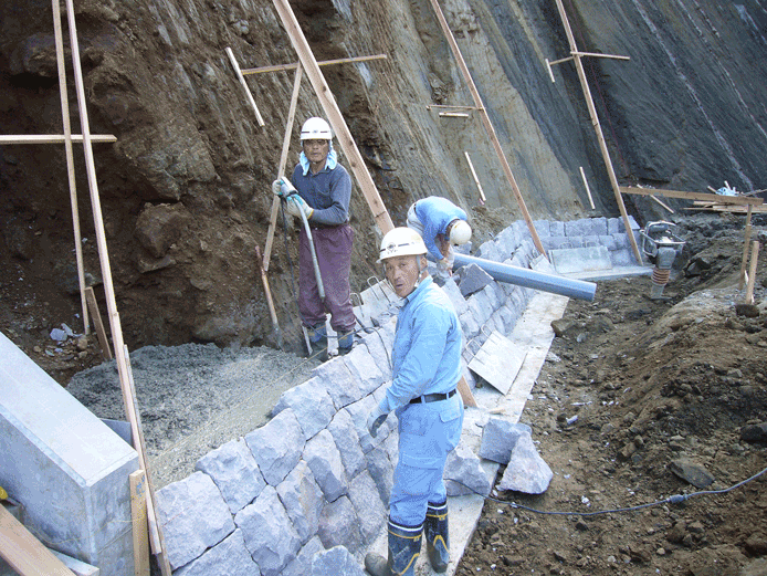 日本寺工事、職人さんの写真